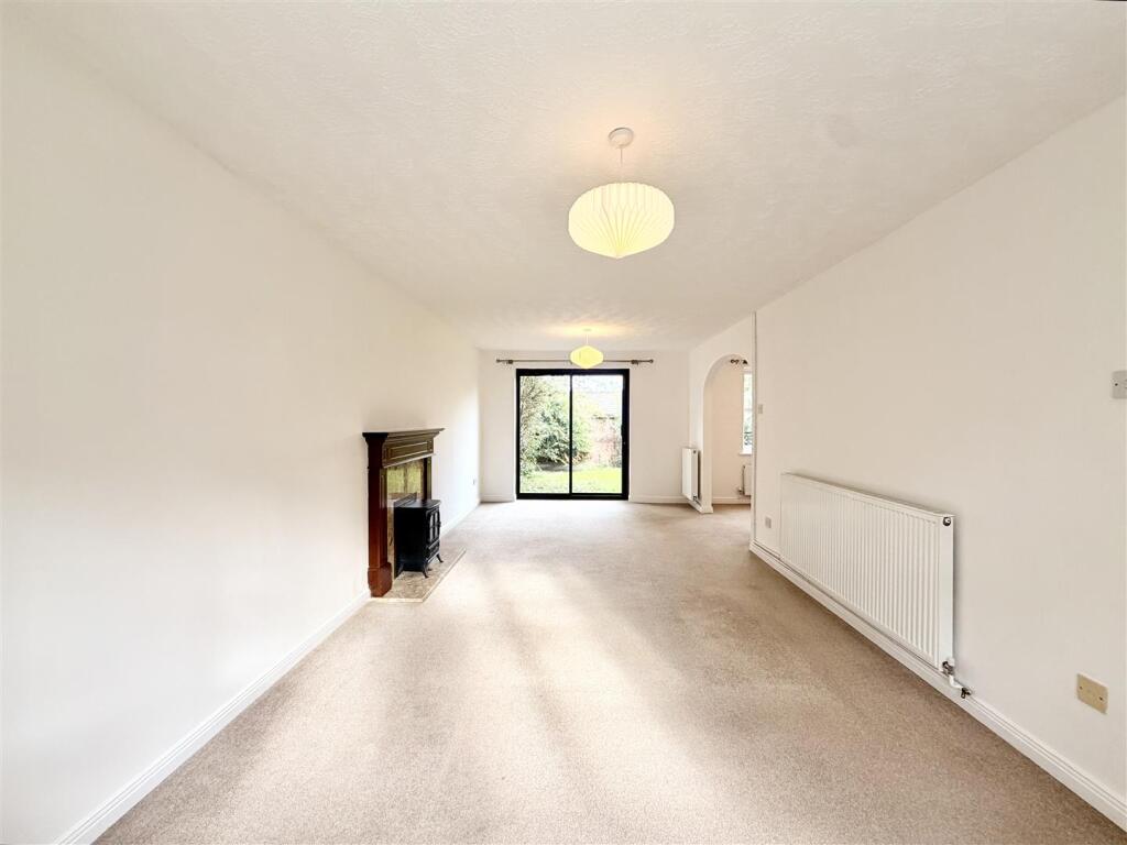 House in Leicester - View 5