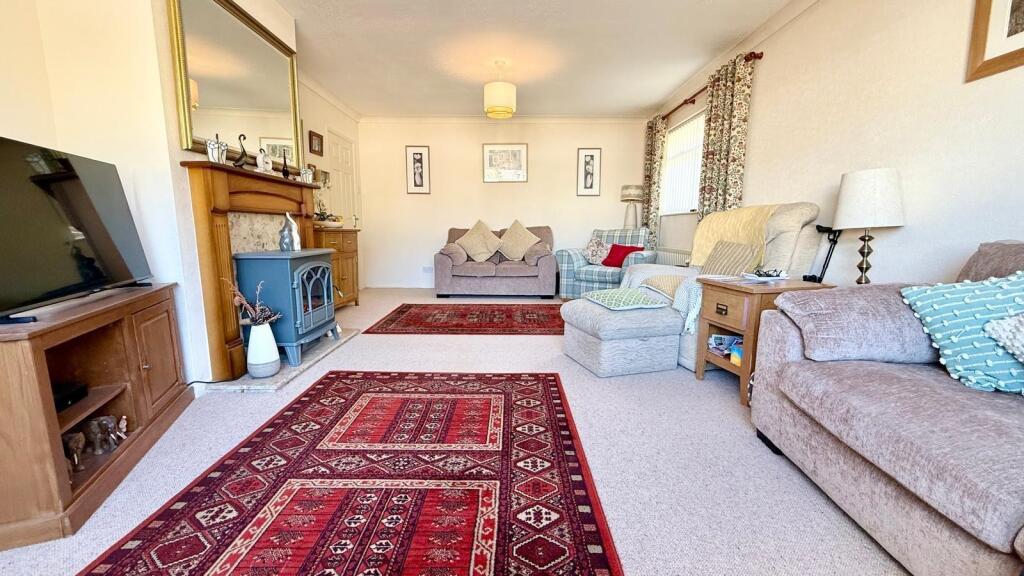 House in Exeter - View 2