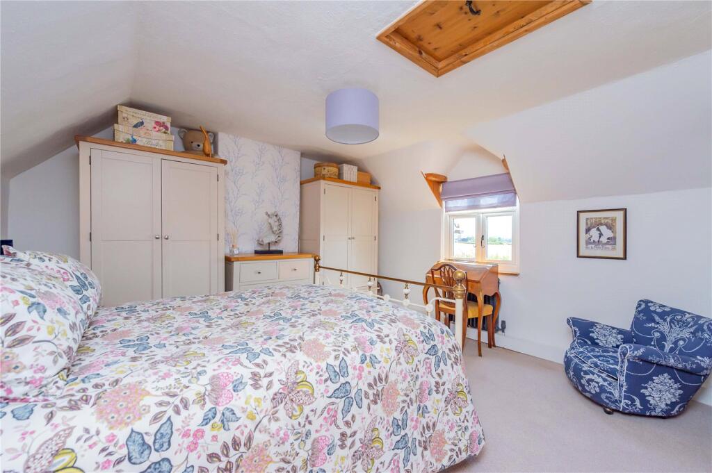 House in Telford, Kynnersley - More