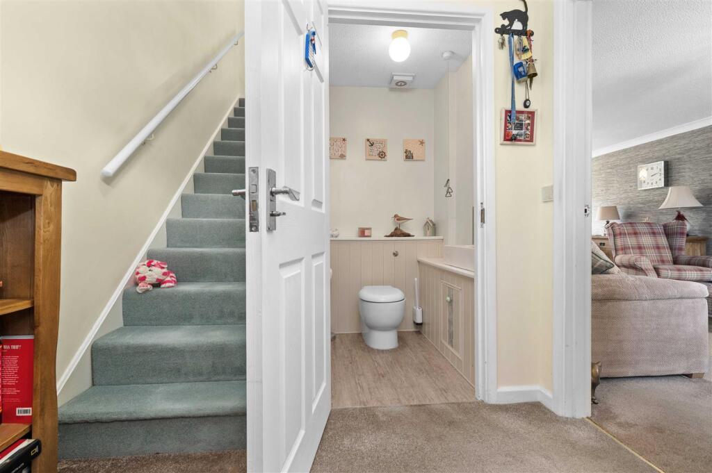 Additional image 7 of Yew Tree Gardens, Henley-In-Arden