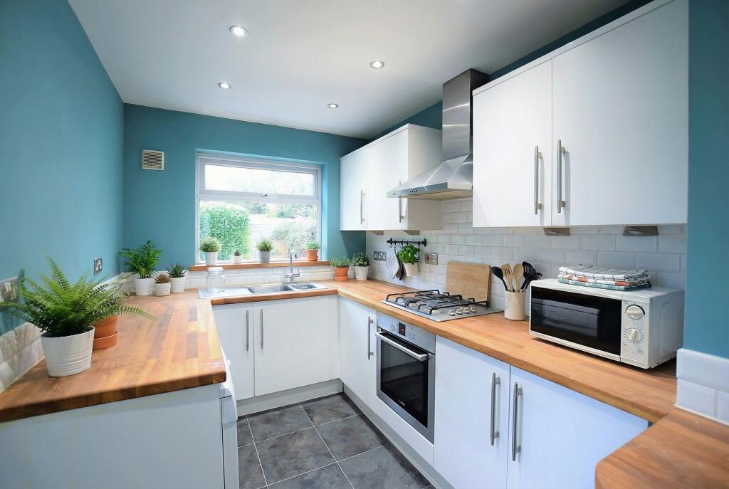House in Wokingham - View 4