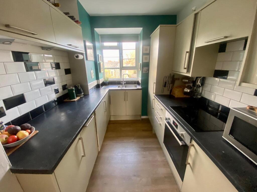 Viceroy Court, Didsbury - View 3