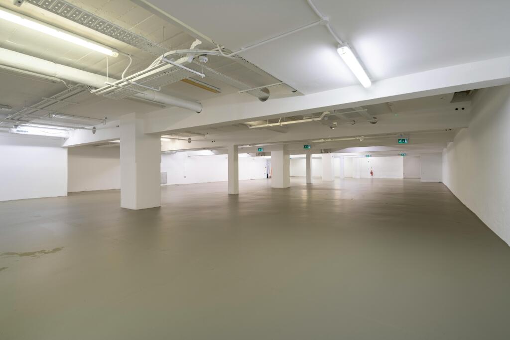 MC4417-4609-HR.jpg