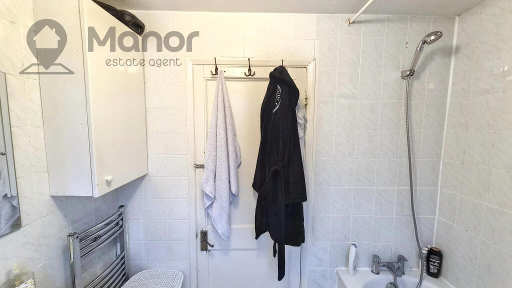 2 bedroom terraced house for rent