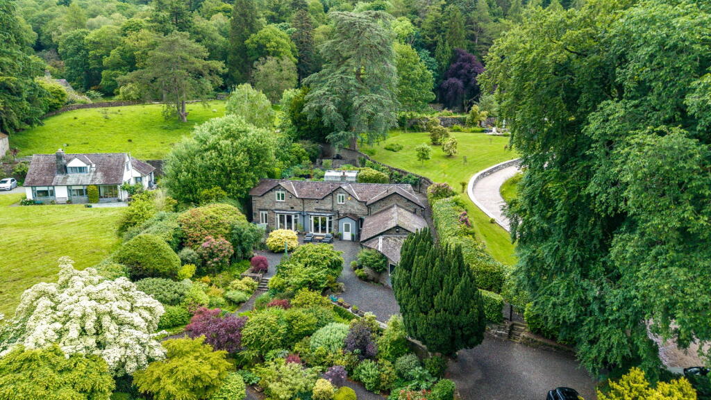 Main image of property: Horseshoe Cottage, Wansfell Holme, Ambleside, LA23 1LS
