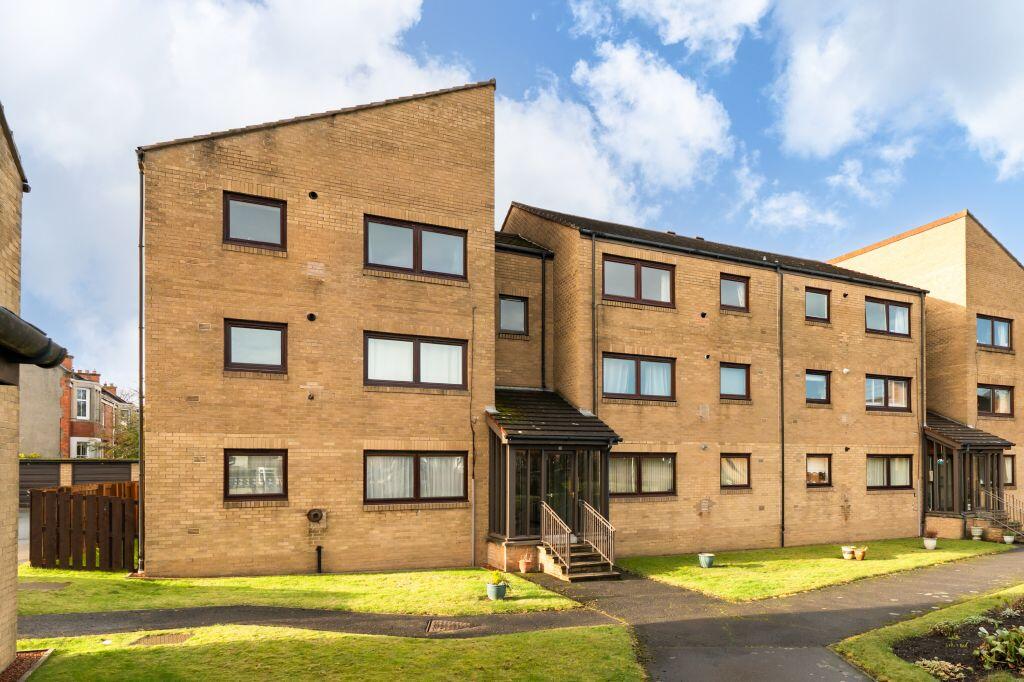 Main image of property: 4/6 Clark Place, Edinburgh, EH5 3BQ