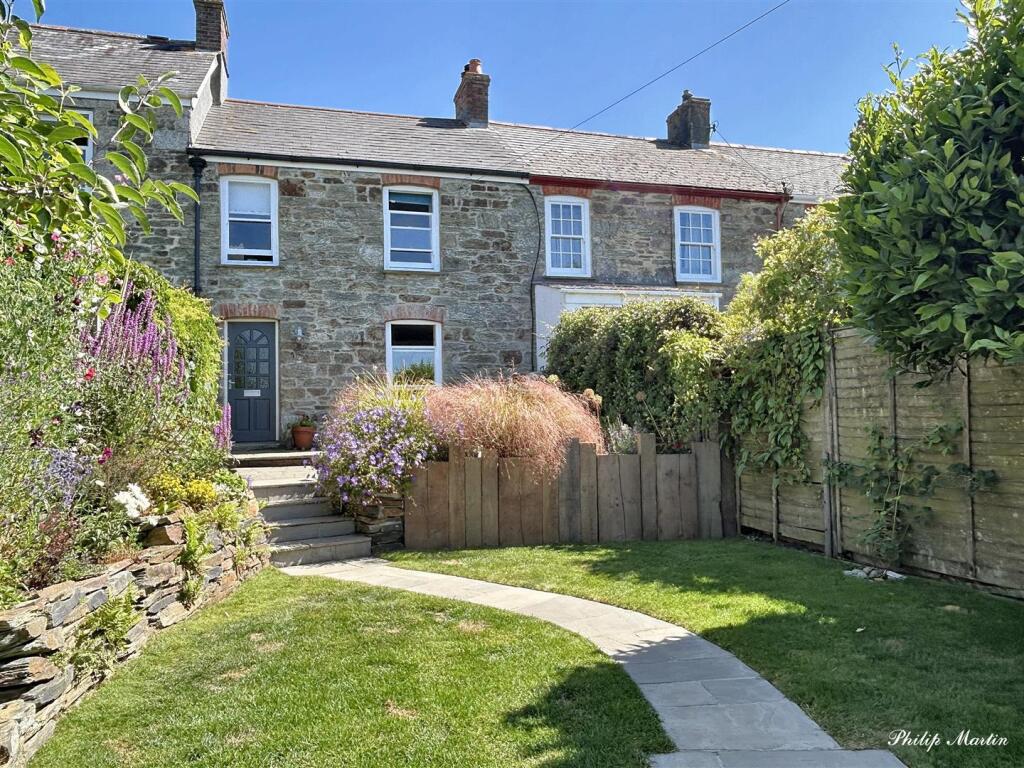 Main image of property: Devoran