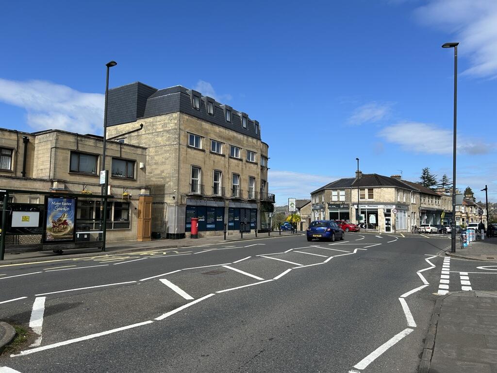Photo 12