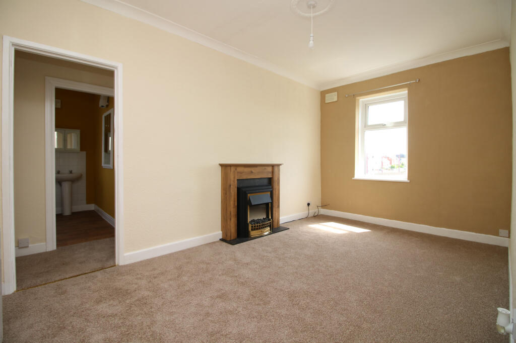 32 Bispham Road, Thornton-Cleveleys, Thornton-Cleveleys, FY5 photo 4