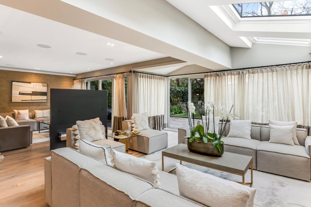 Apartment in London, St. John's Wood - View 5
