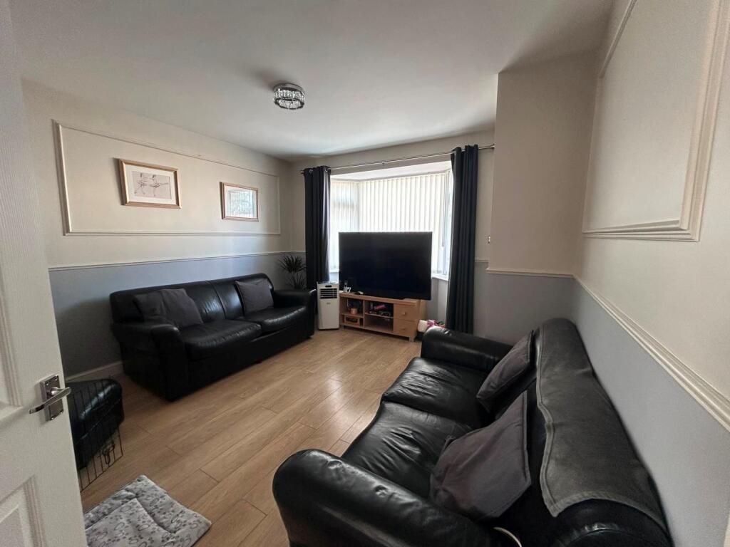 House in Amber Valley, Aldercar and Langley Mill CP - View 5