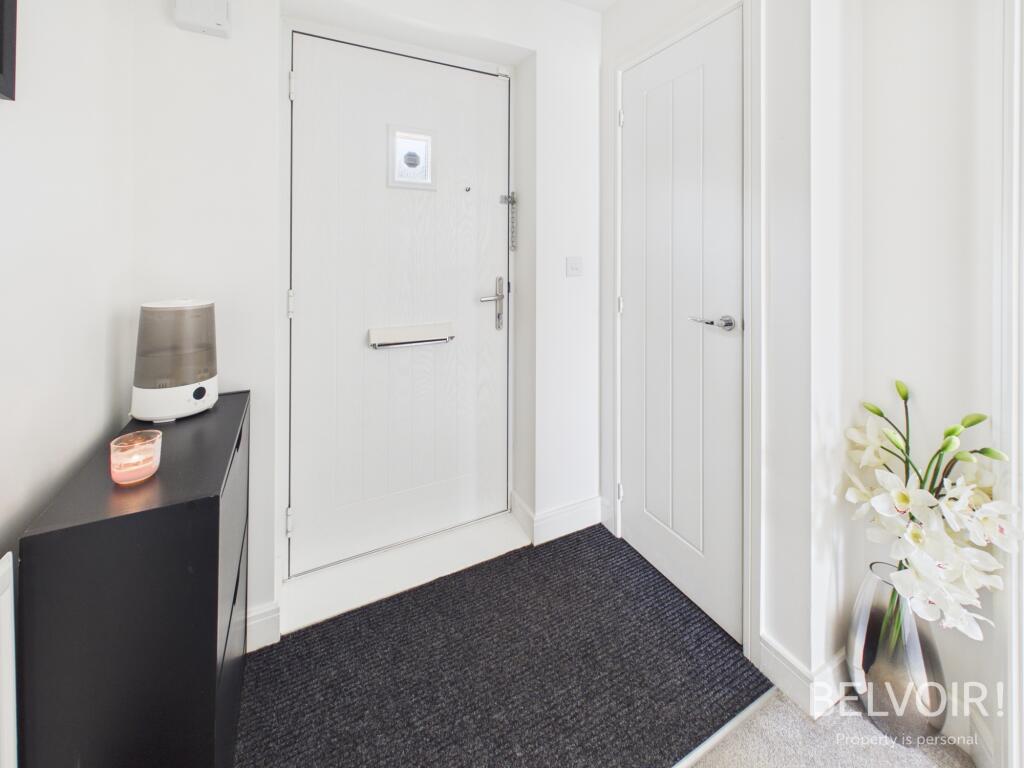 Discovery Way, Whiston, L35 photo 4