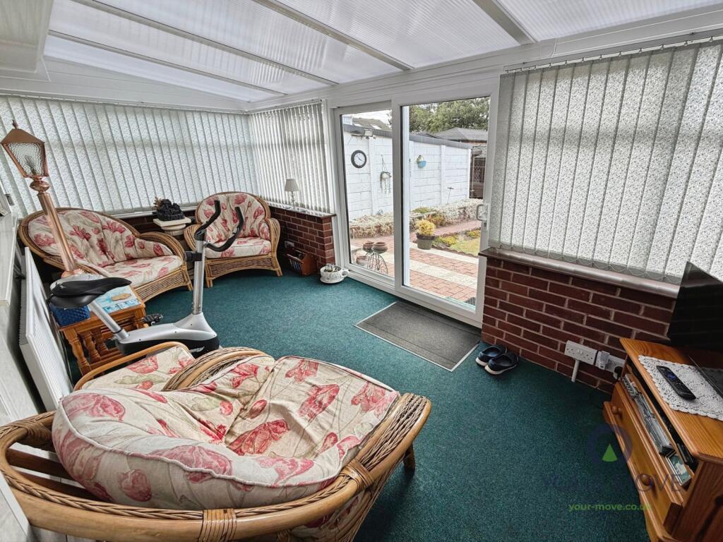 House in Stoke-on-Trent - View 4