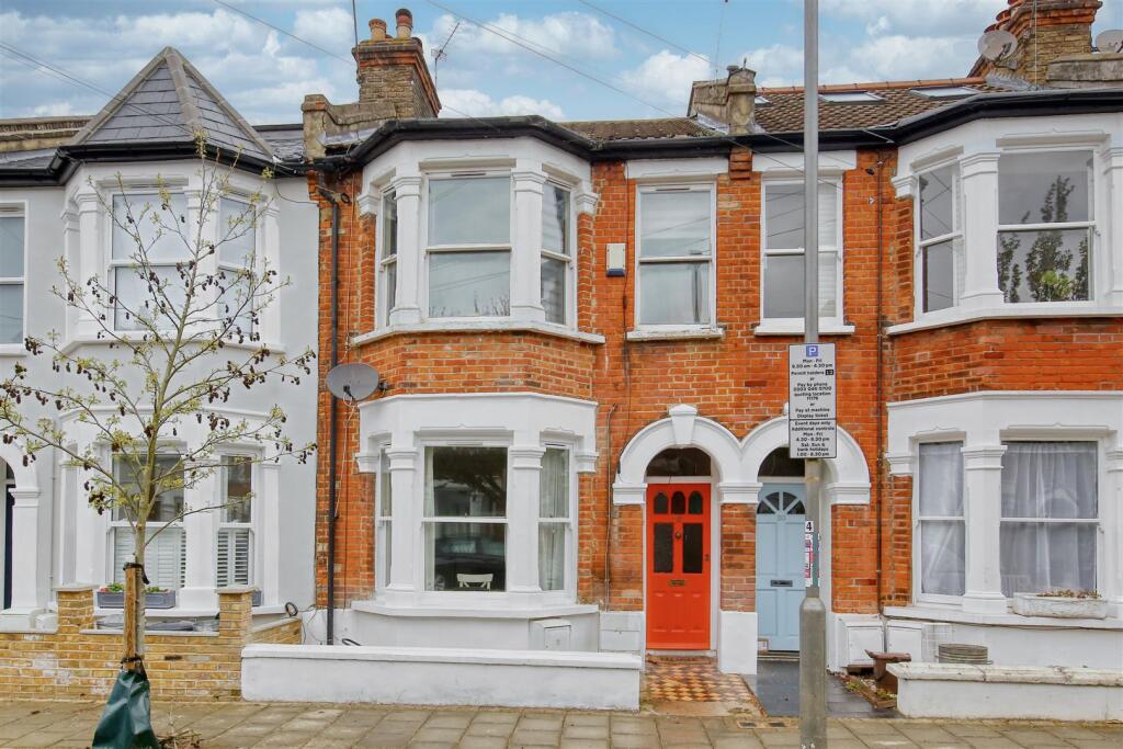 Main image of property: Steerforth Street