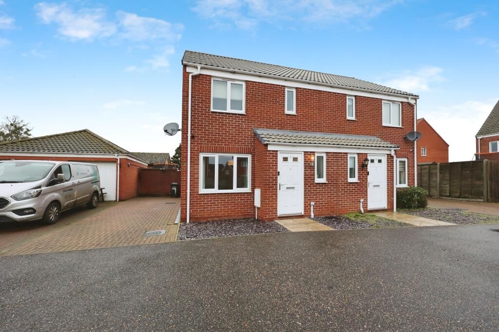 Main image of property: Smoke House View, Bury St. Edmunds, IP28