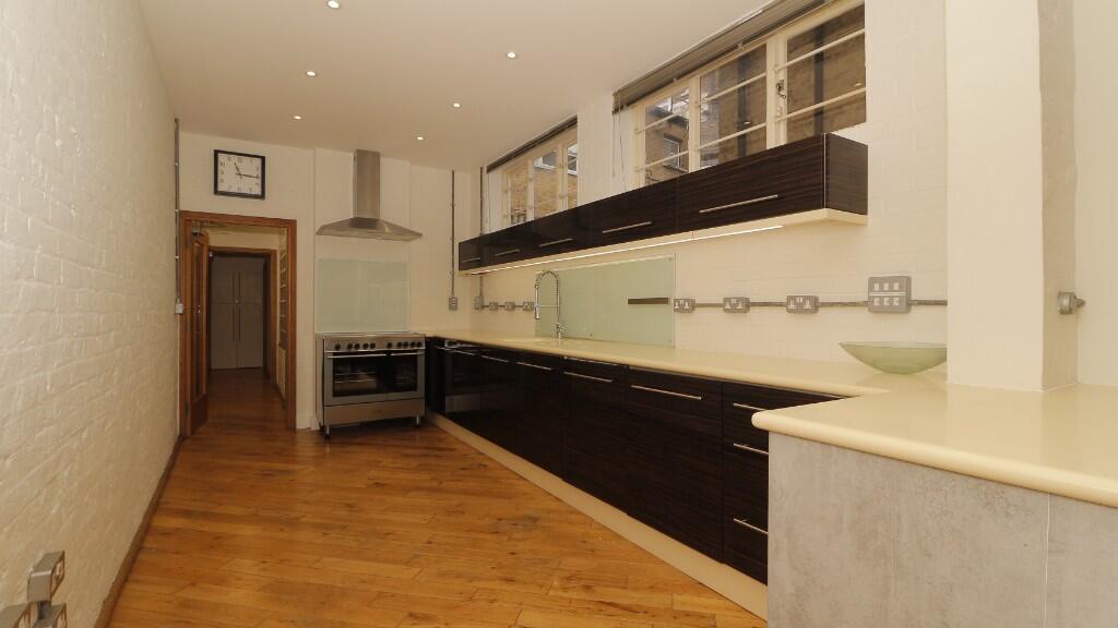 Chancery Lane, Beckenham, London, BR3 photo 4