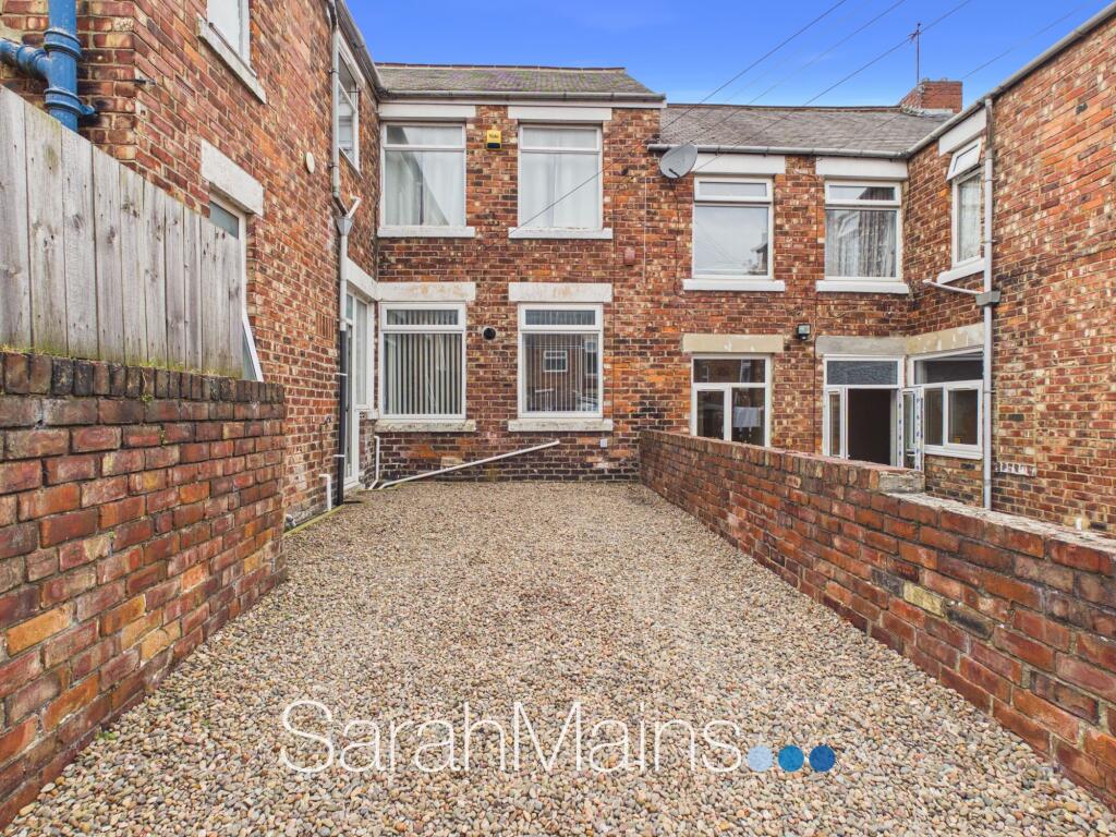 Apartment in Newcastle upon Tyne - View 4