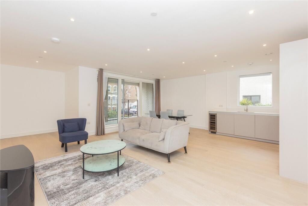 Main image of property: The Avenue, London, NW6