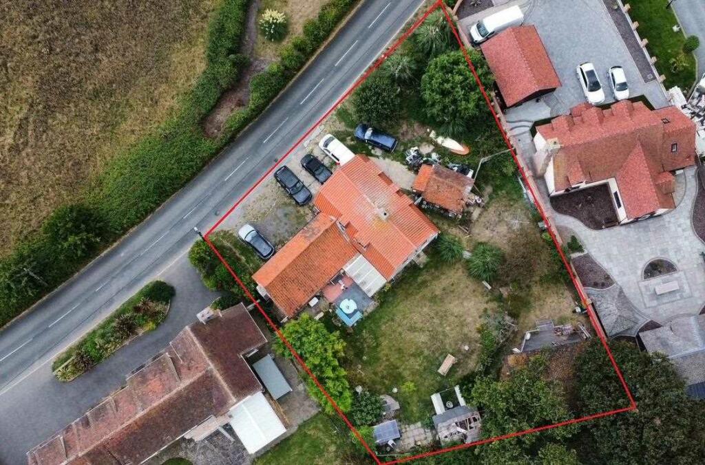 Main image of property: The Cottage, Little Clacton Road, Great Holland