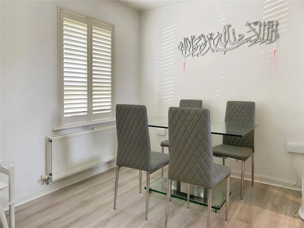 House in Wokingham, Montague Park - View 5