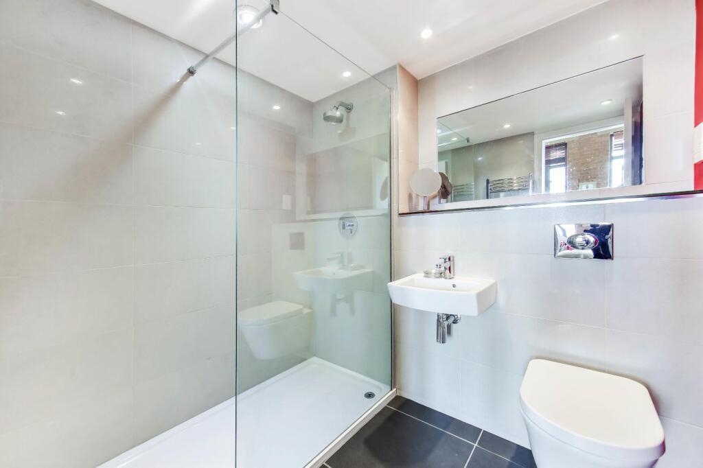 Apartment in London - View 4