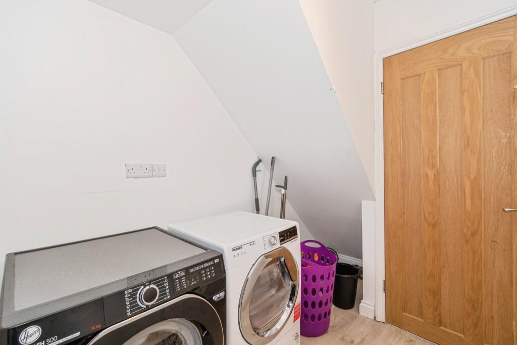 Additional image 25 of Duchy Avenue, Bradford, BD9