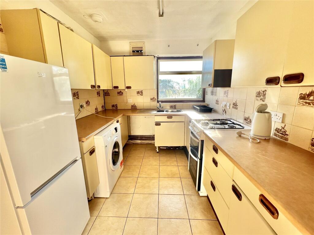 House in Canterbury - View 2