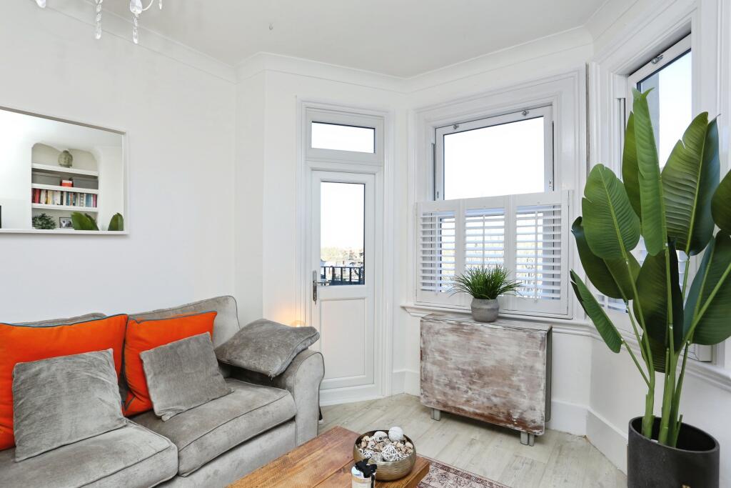 26 Rosendale Road, London, SE21 photo 4
