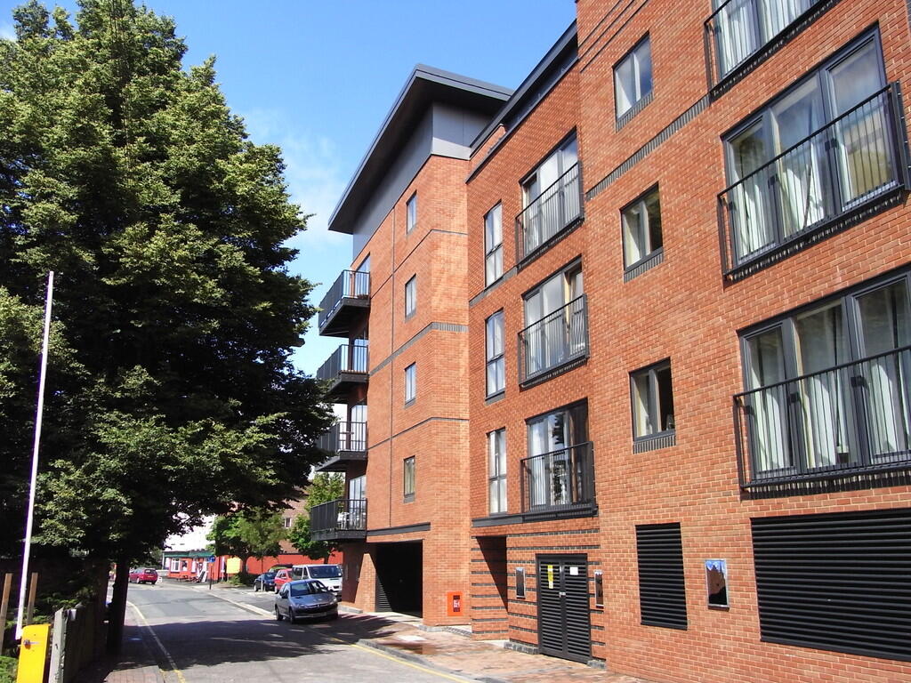 Main image of property: Newport Street