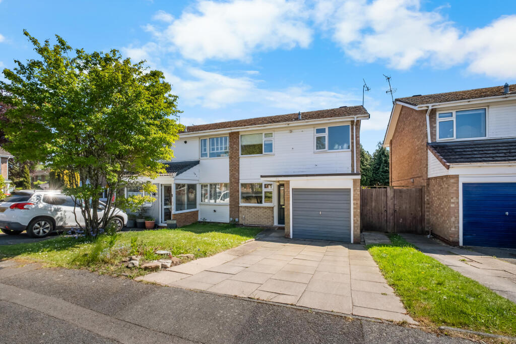 Main image of property: Kenyon Close, Bromsgrove B60 2DL