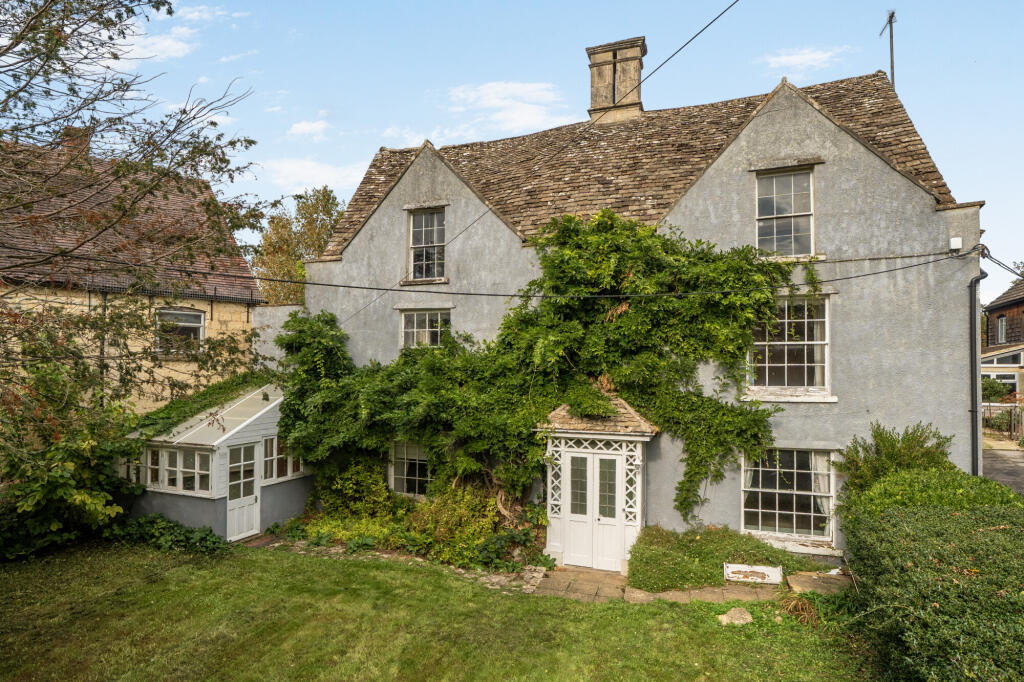 Main image of property: Parkend, Stroud, GL5