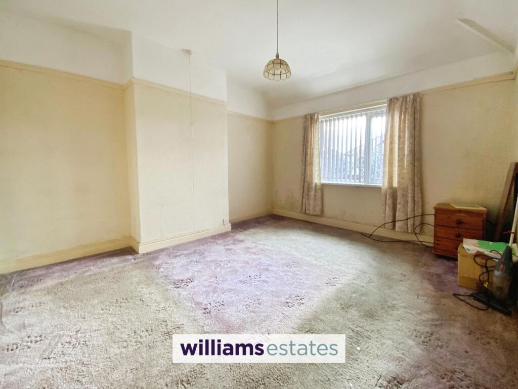 Fairview Avenue, Prestatyn, LL19 photo 4