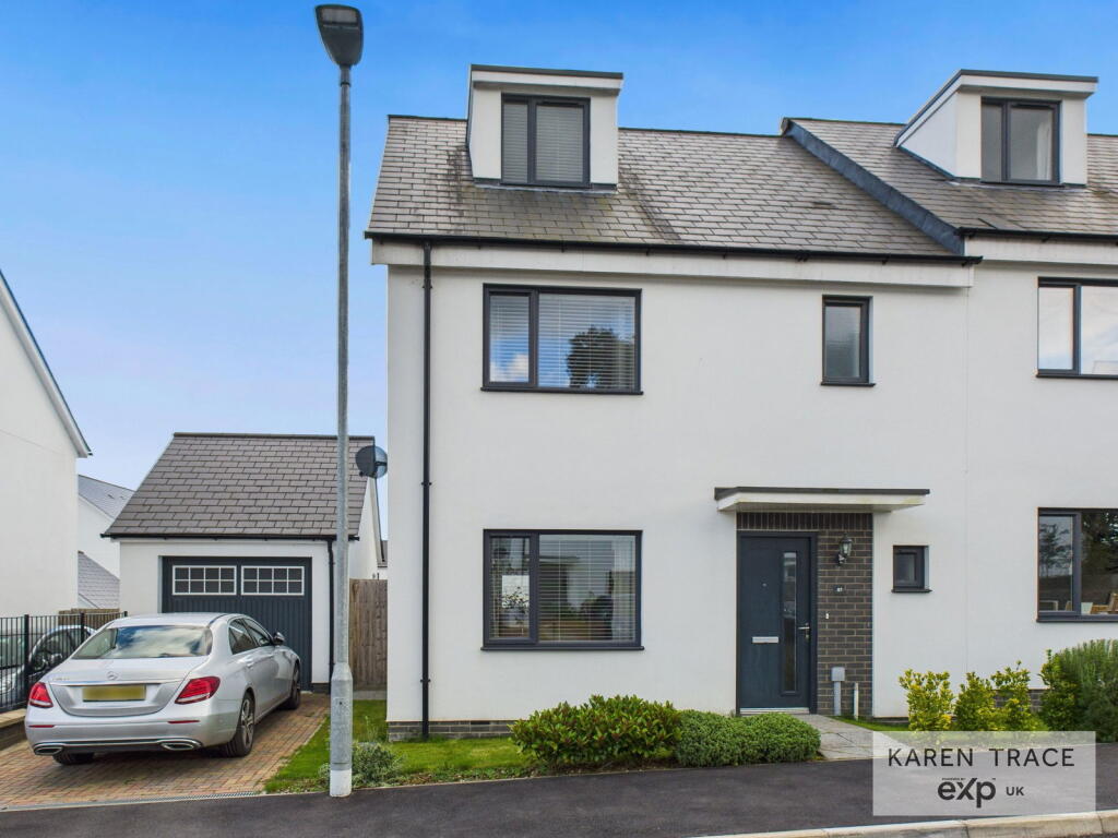 Main image of property: Cuddra Road, St Austell, PL25 3GA