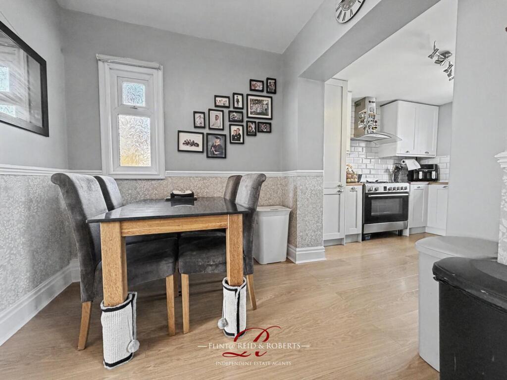 House in Flint - View 5