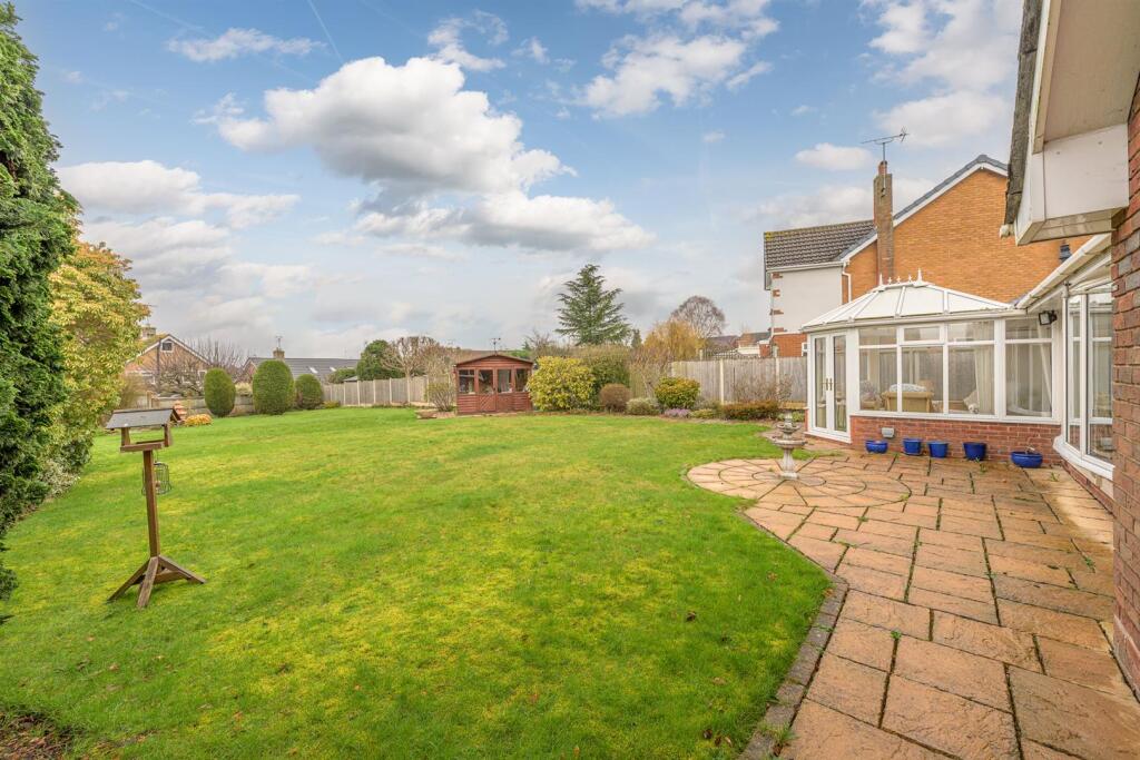 Meadows Reach, Pedmore Lane, Stourbridge, DY9 0SY photo 2
