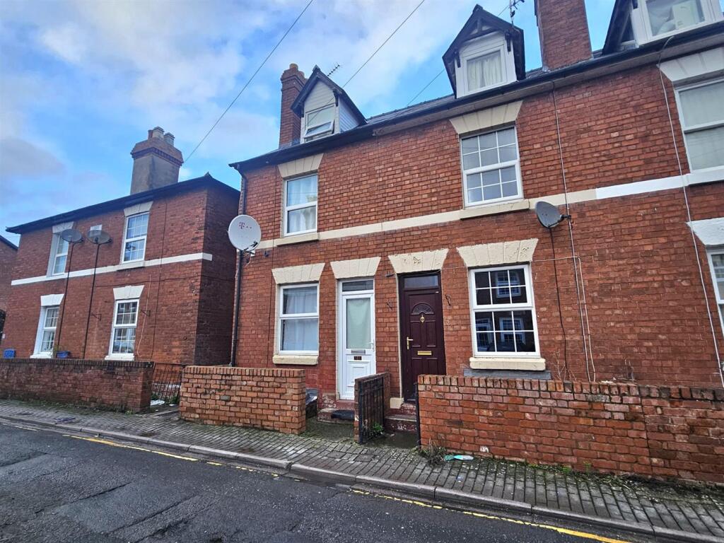 3-bed terraced on Richmond Street, Hereford, £255,000