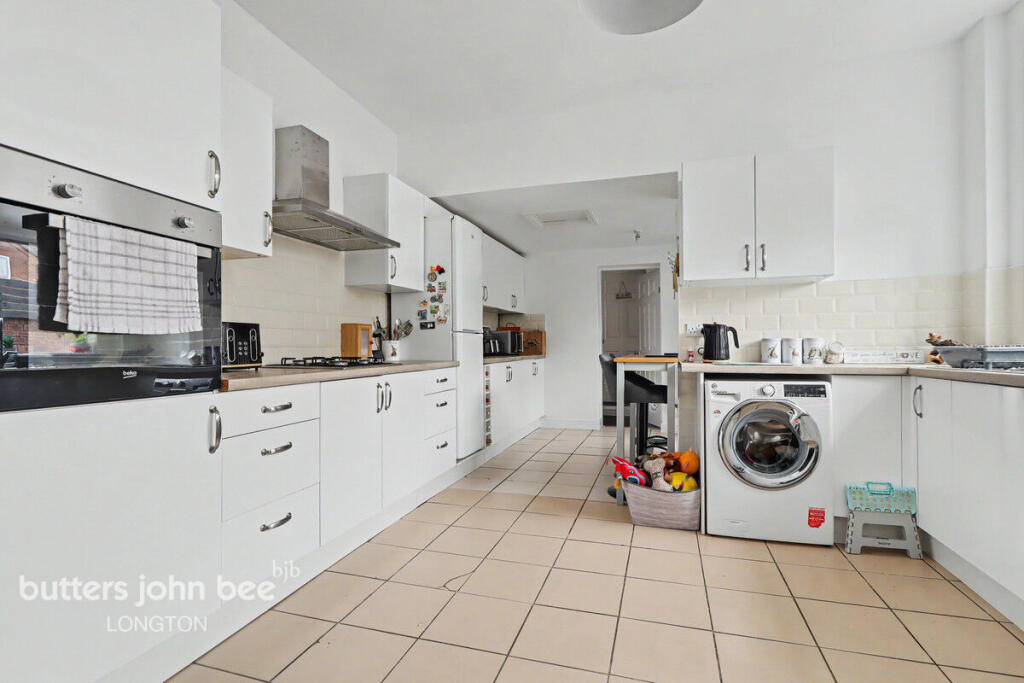 House in Stoke-on-Trent, Joiner's Square - View 5