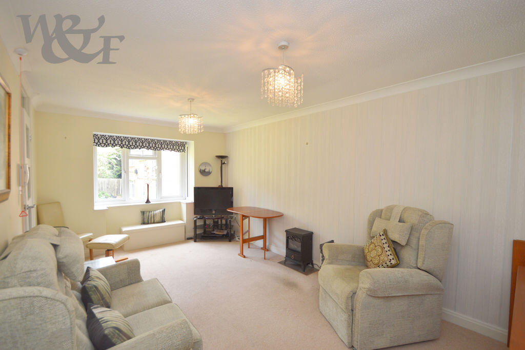 Apartment in Birmingham, Wylde Green, Sutton Coldfield - View 5
