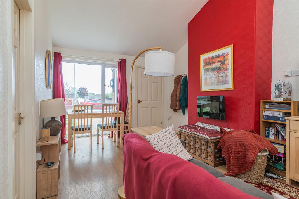 Oak Close, Bulwark, Chepstow - View 5