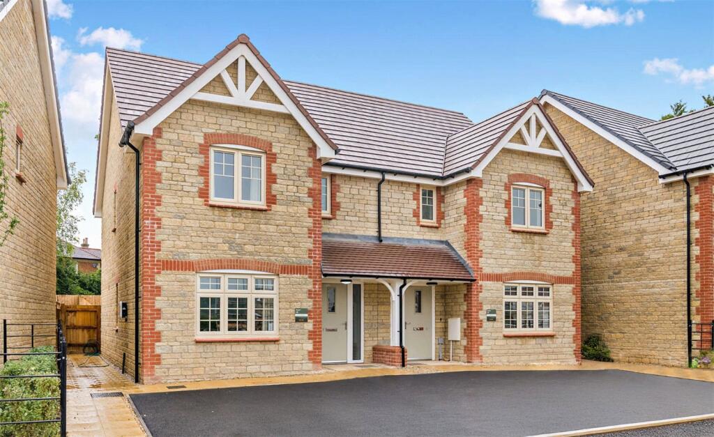 3-bed semi-detached on The Sherston, Plot 36 Gascoigne Park, Milborne Port, Sherborne, Dorset, DT9, £365,000