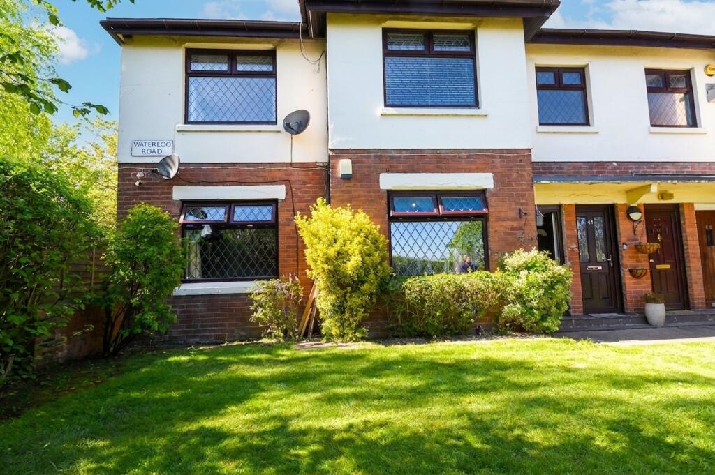 Main image of property: Waterloo Road, Manchester, M8