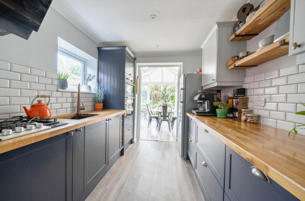 Frome Road, Trowbridge, BA14 - View 6