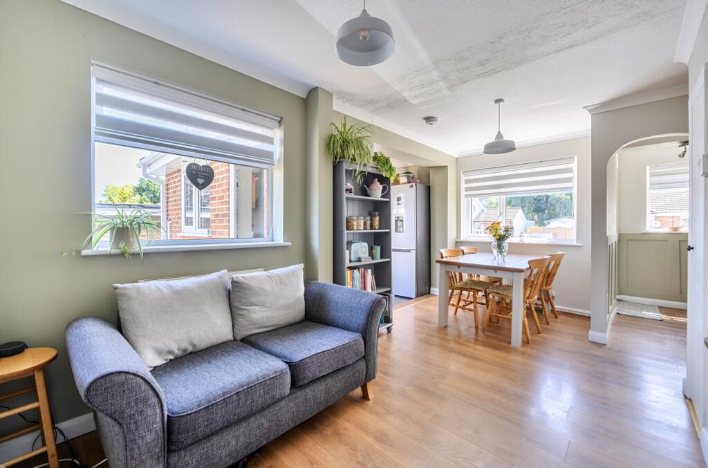 House in Lyminge - More
