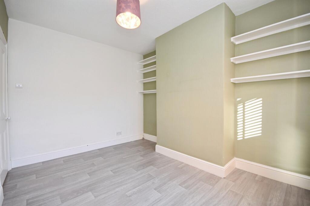Ongar Road, Brentwood photo 4