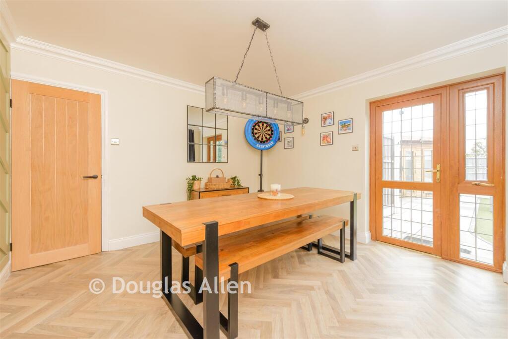 House in Brentwood, Essex - View 3