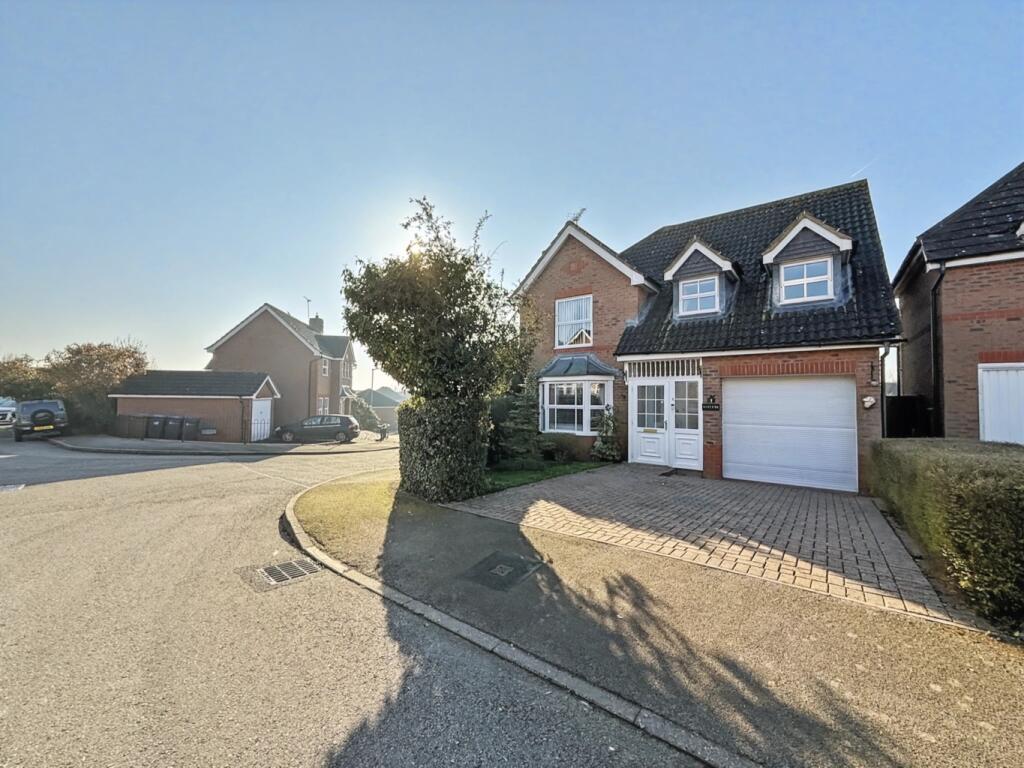 Main image of property: 1 Mercury Close, Daventry, NN11 9HW