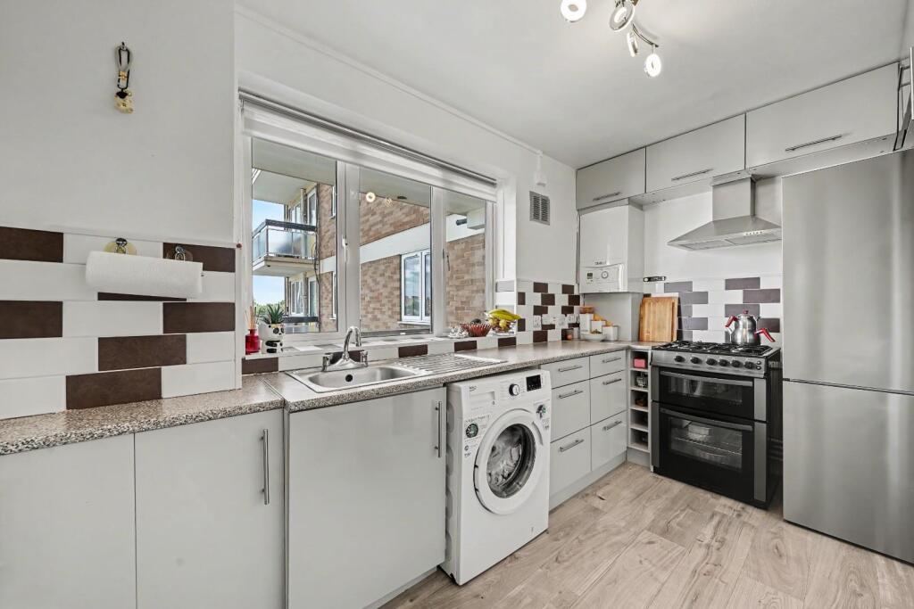 Main image of property: Southgate Road, London, N1