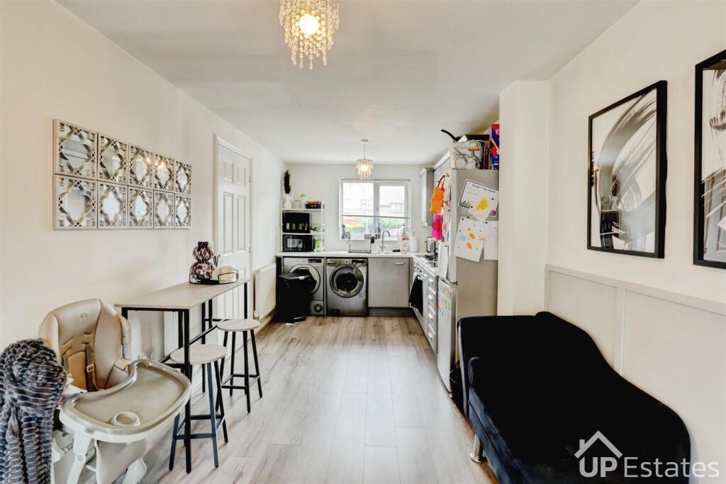 Bilton Road, Bilton, Rugby - View 4