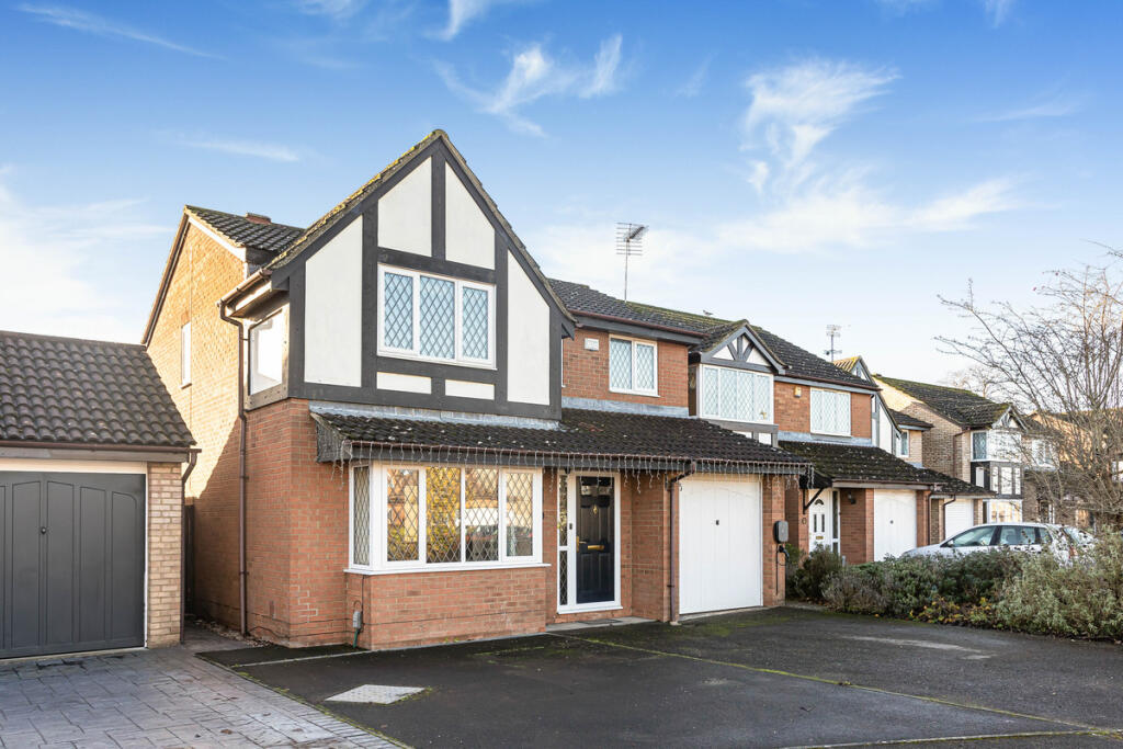 Main image of property: Loyd Close, Abingdon, OX14