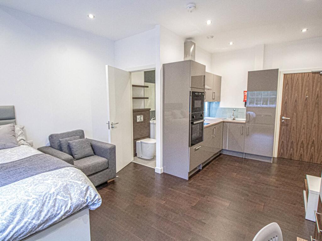Main image of property: Apt 2, Park Square Residence #621175